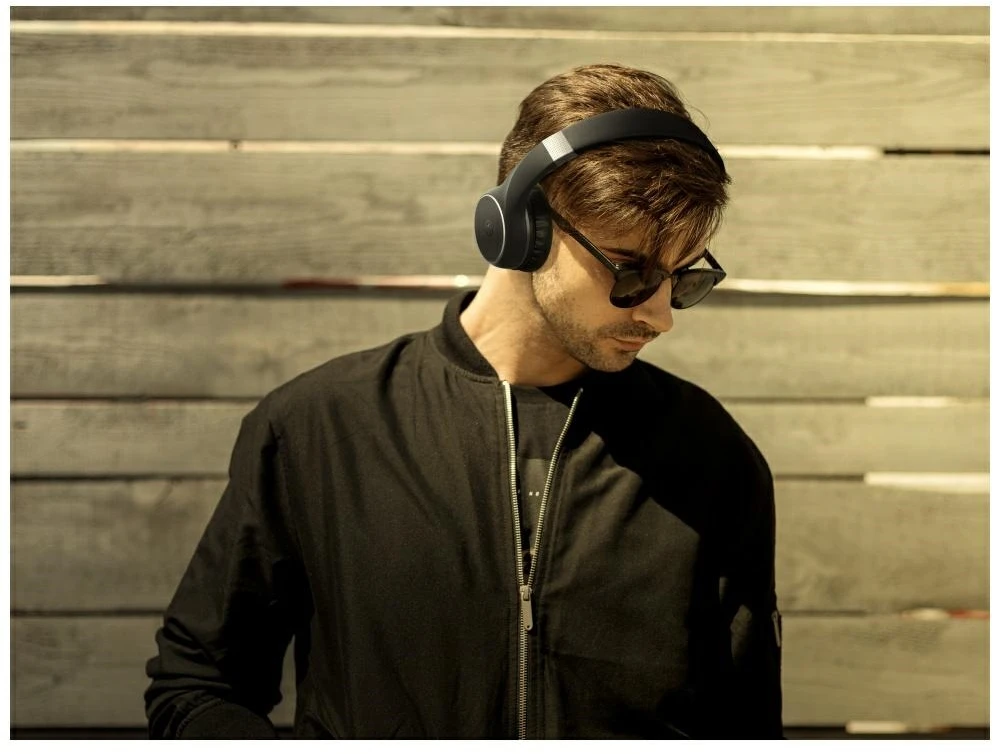 Over-ear Bluetooth ausinės Motorola XT220 baltos spalvos