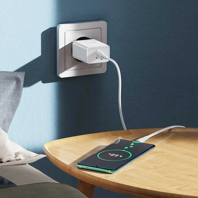 Įkroviklis Borofone BN5 18W USB-A + USB-A to USB-C cable 1.0m baltas