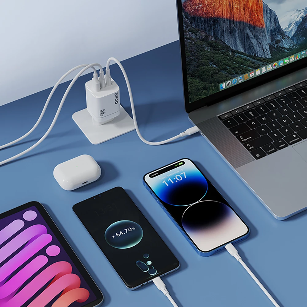 BWOO Greitas 65 W GaN kelioninis įkroviklis CDA147 2 x USB-C, 1 x USB-A