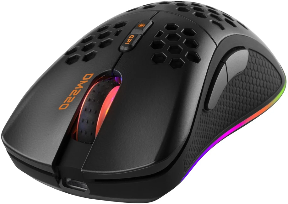 Belaidė itin lengva žaidimų pelė DELTACO GAMING DM220, 70g svorio, RGB, SPCP6651, 400-6400 DPI, 1000 Hz, juoda / GAM-120