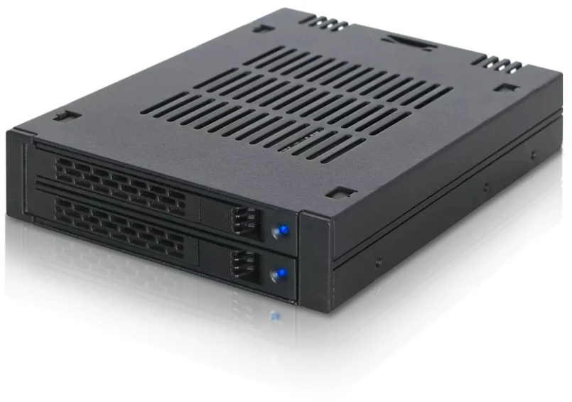 Serveris IcyDock Carruzzo Icy Dock MB742SP-B diskų įrenginio skyriaus dangtelis Juoda