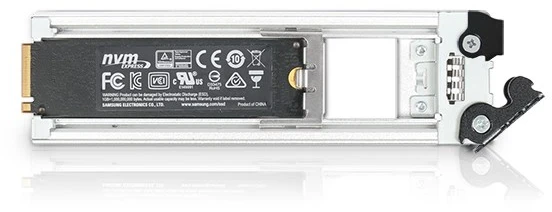 Nezatříděno Carruzzo Icy Dock MB840TP-B saugojimo diskų korpusas SSD korpusas Aliuminis, Juoda M.2