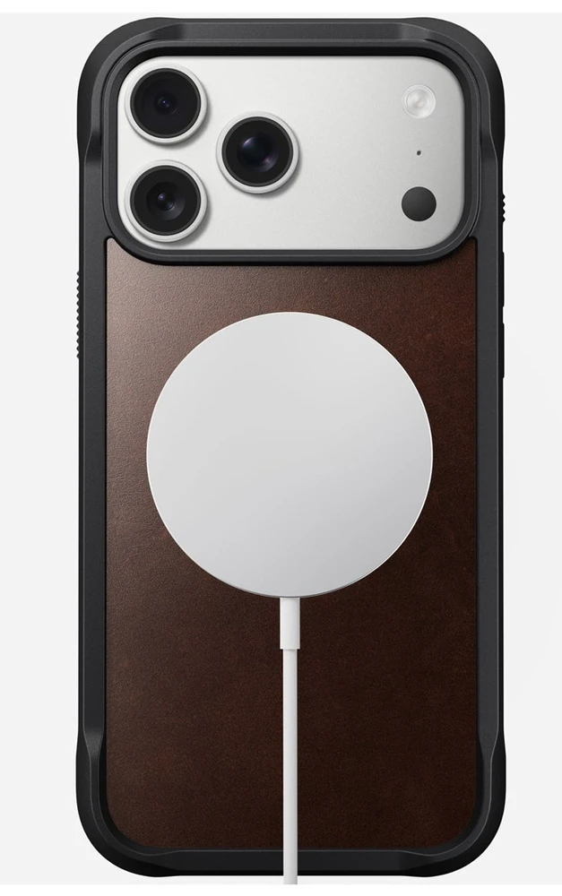 „Nomad“ tvirtas odinis dėklas, kaimiškos rudos spalvos („Horween“) – „iPhone 17 Pro Max“