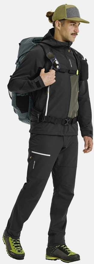 Carruzzo ORTOVOX Traverse 40 40 L Juoda