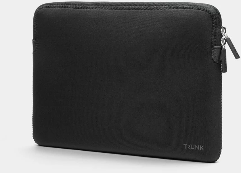 Trunk Neoprene Sleeve do MacBook 15" juoda