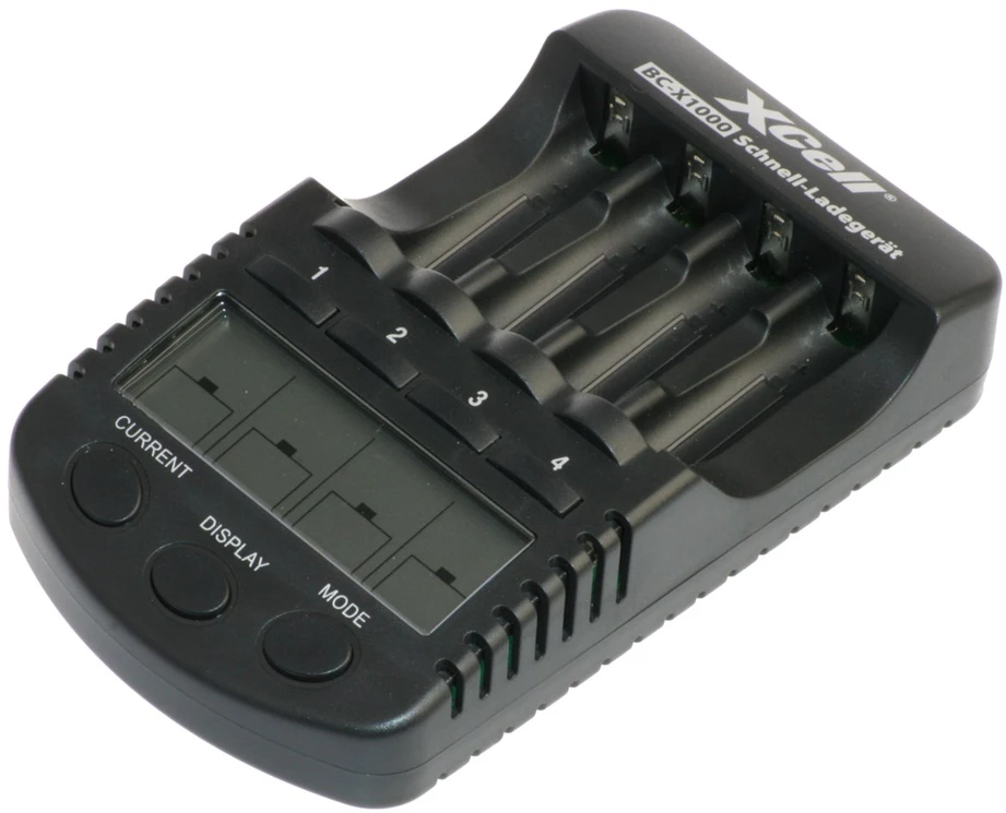 Carruzzo XCell 137156 baterijų įkroviklis Universalus DC