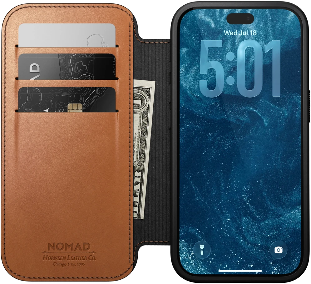Cases and Covers - Flip Nomad Modern odinis dėklas-knygelė, saddle (Horween) – iPhone 18 Pro/17 Pro
