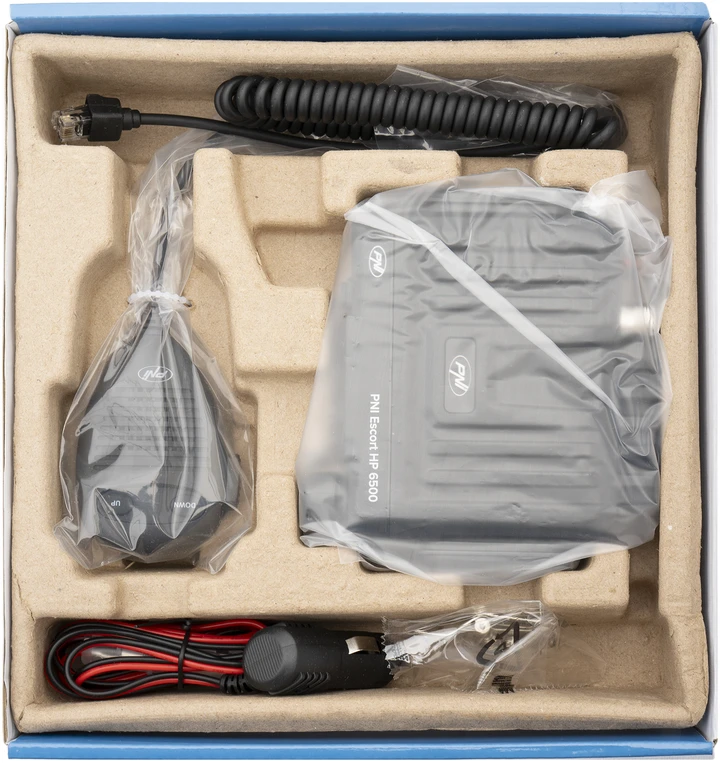 CB PNI Escort HP 6500, daugiastandartė, 4W, AM-FM, 12V, ASQ, RF Gain, komplekte cigarečių degiklio kištukas