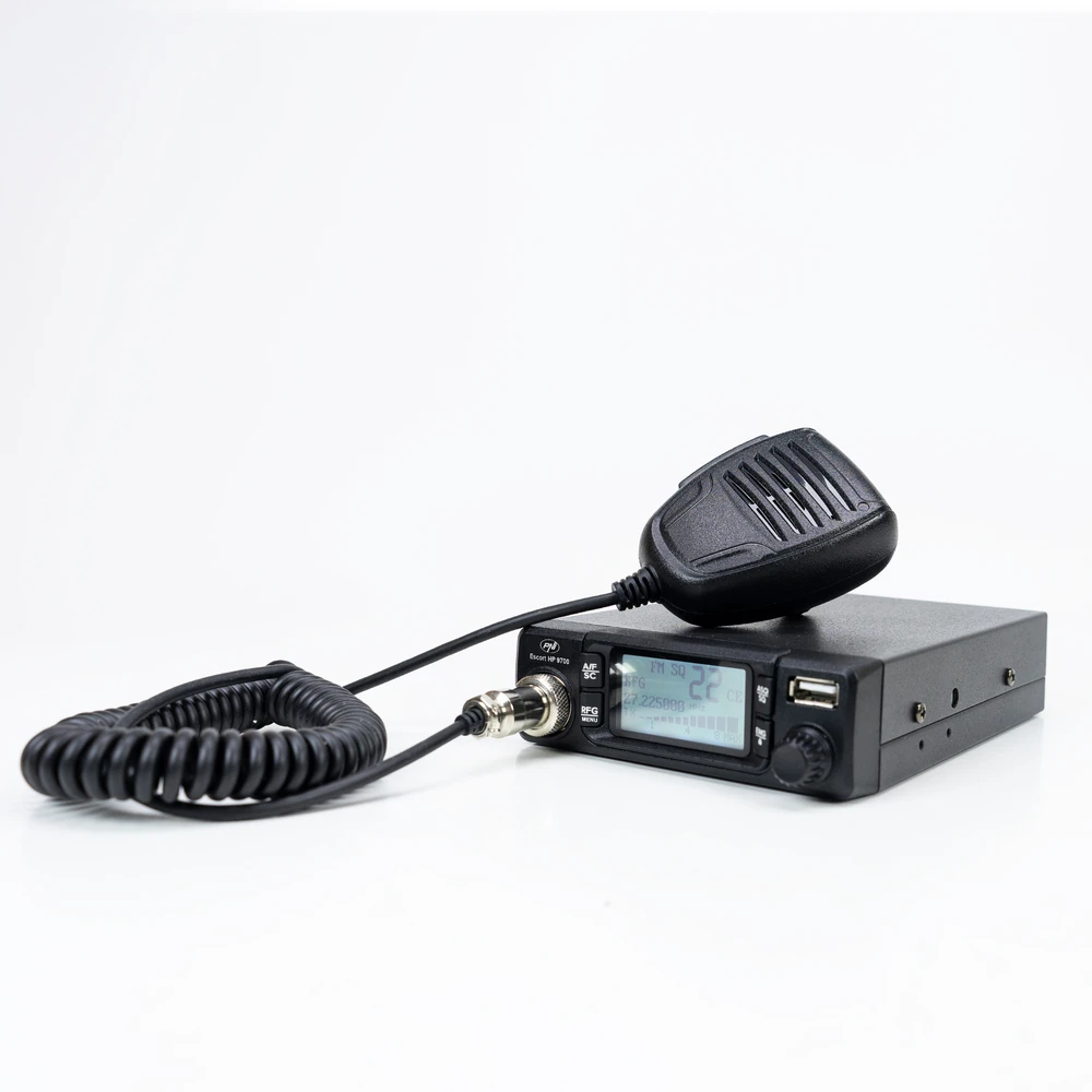 CB PNI Escort HP 9700 USB radijo stoties komplektas ir CB PNI Extra 40 antena su magnetiniu pagrindu, 12V / 24V maitinimo šaltinis, pridedamas cigarečių degiklio kištukas