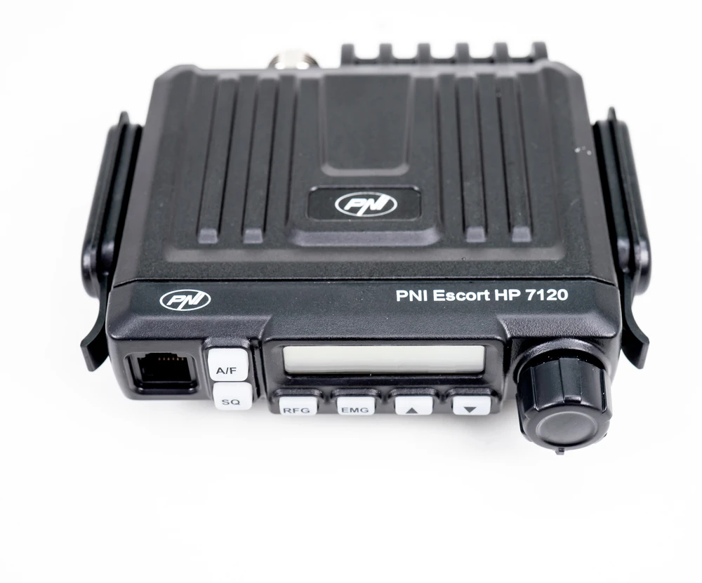 CB radijo stotelė PNI Escort HP 7120 ASQ, RF Gain, 4W, 12V ir CB antena PNI Extra 48 su magnetiniu pagrindu, 45cm, SWR 1.0