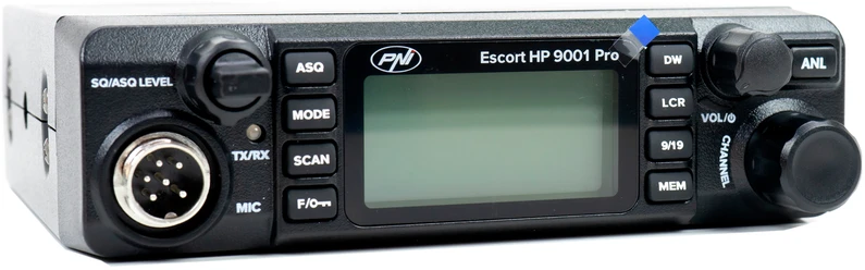 CB radijo stoties komplektas PNI ESCORT HP 9001 PRO ASQ, reguliuojama, AM-FM, 12V / 24V, 4W + CB antena PNI Extra 40 su magnetu, 30W, 26-30MHz, SWR 1.0, stiklo pluoštas