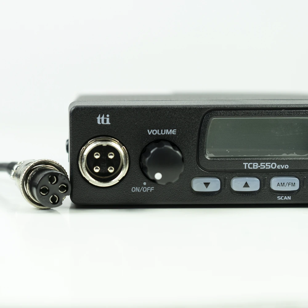 CB TTi TCB-550 EVO radijo stoties komplektas + PNI ML29 CB antena su magnetu