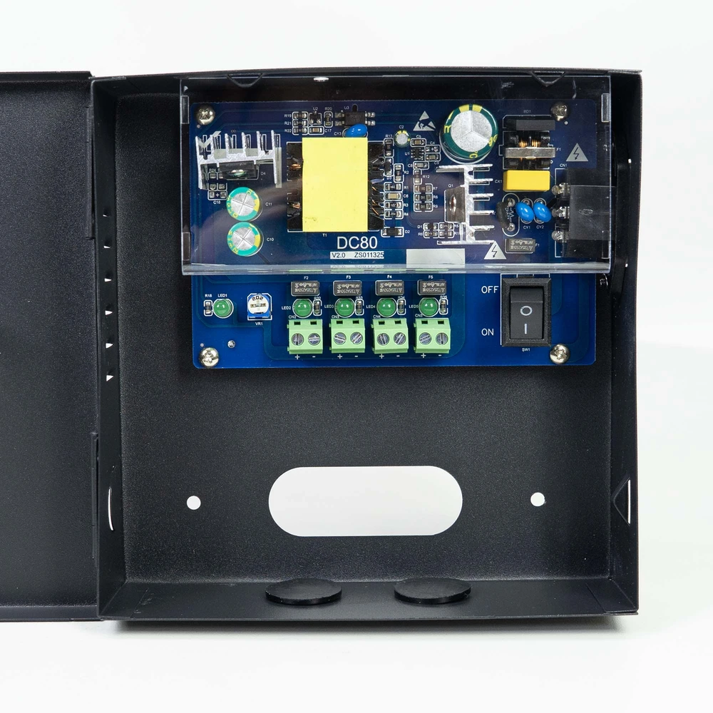 CCTV maitinimo šaltinis PNI STC52 12V, 5A, 60W, 4 išėjimai, metalinėje dėžutėje