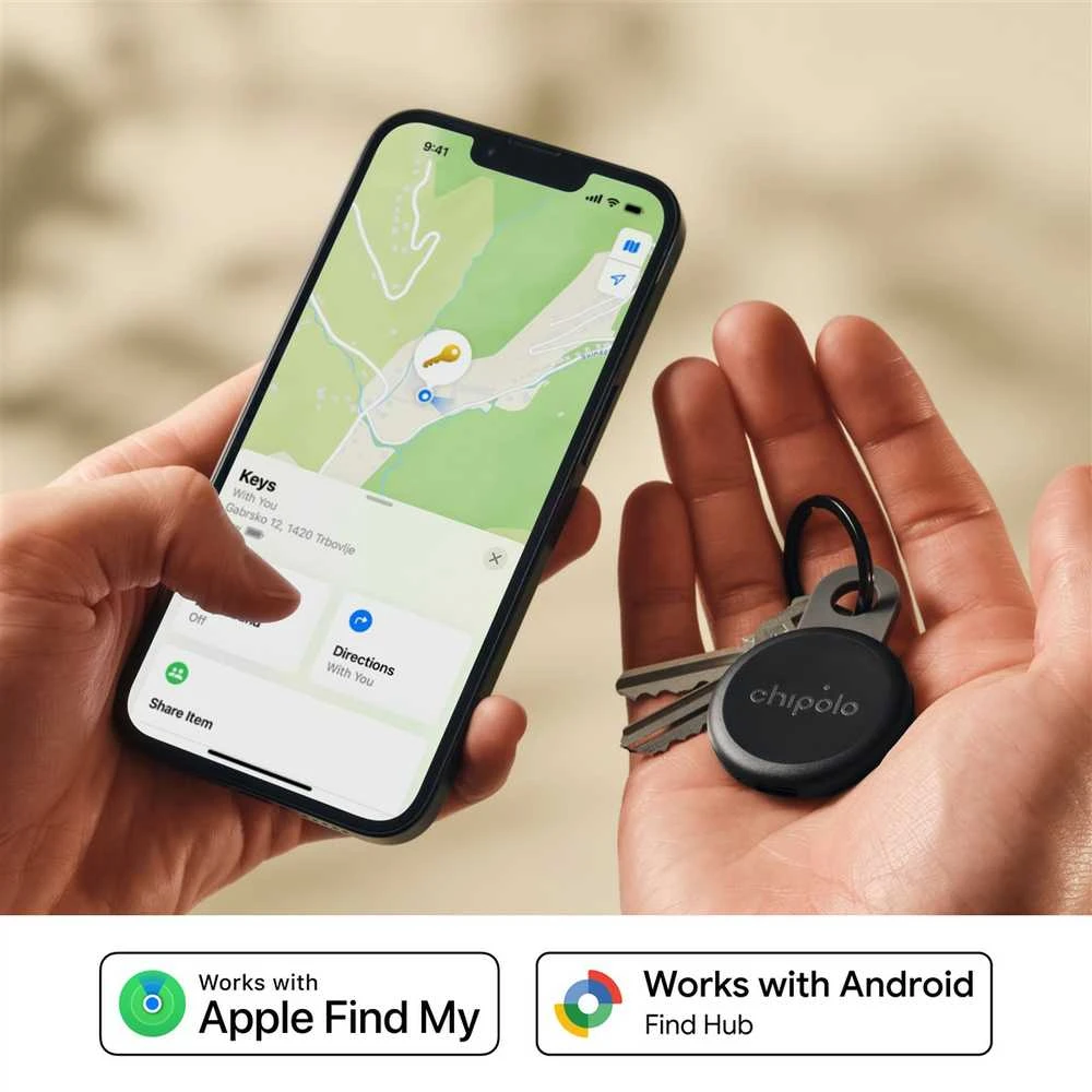 „Chipolo LOOP“ – įkraunamas „Bluetooth“ sekiklis su silikonine kilpa, skirtas „iOS“ ir „Android“, anglies spalvos