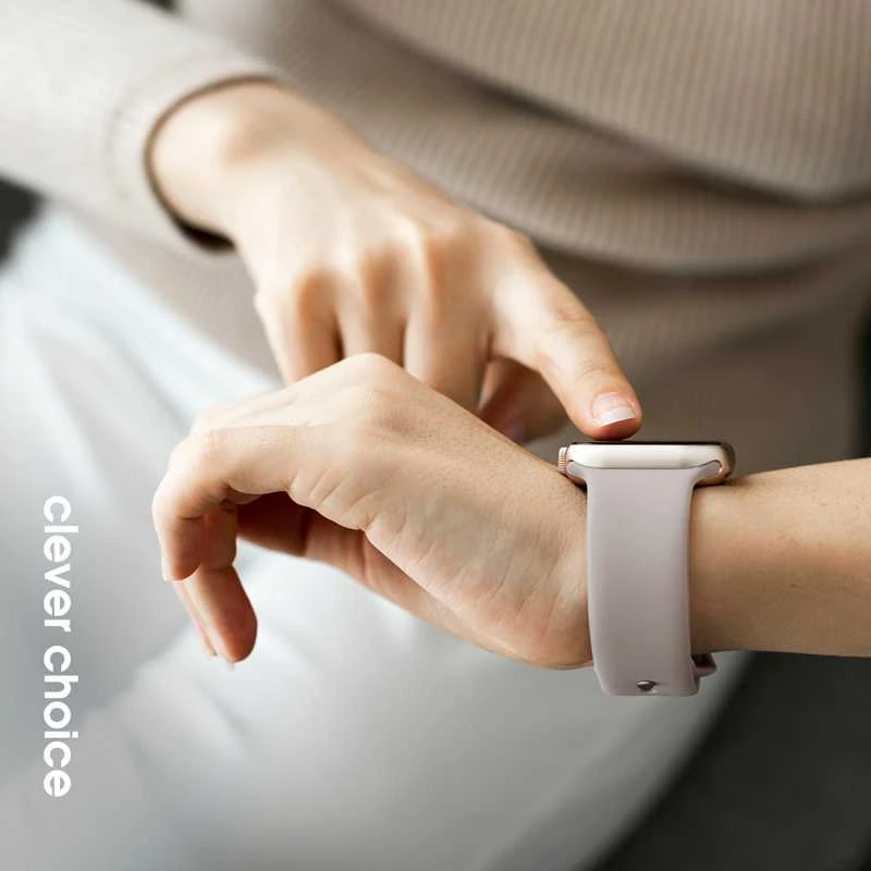 „Crong Liquid“ – dirželis „Apple Watch“ 44/45/46/49 mm (tamsiai mėlynas)
