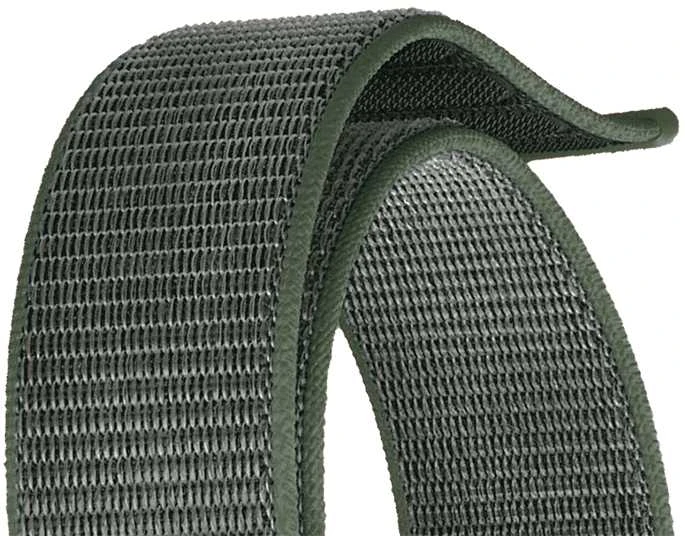„Crong Nylon“ – sportinis dirželis „Apple Watch“ 44/45/46/49 mm (karinis žalias)