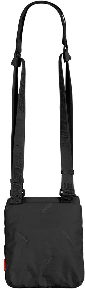 Crossbody krepšys Skinarma Jax juodas