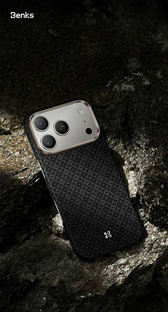 Dėklas Benks Magnetic Armor Air Armor Grid Kevlar Case Metal Frame 600D (B067) skirtas Apple iPhone 17 juodos spalvos