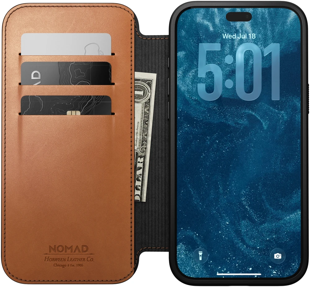 Dėklas Cases and Covers - Flip Nomad Modern Leather Folio, saddle (Horween) – iPhone 18 Pro Max/17 Pro Max