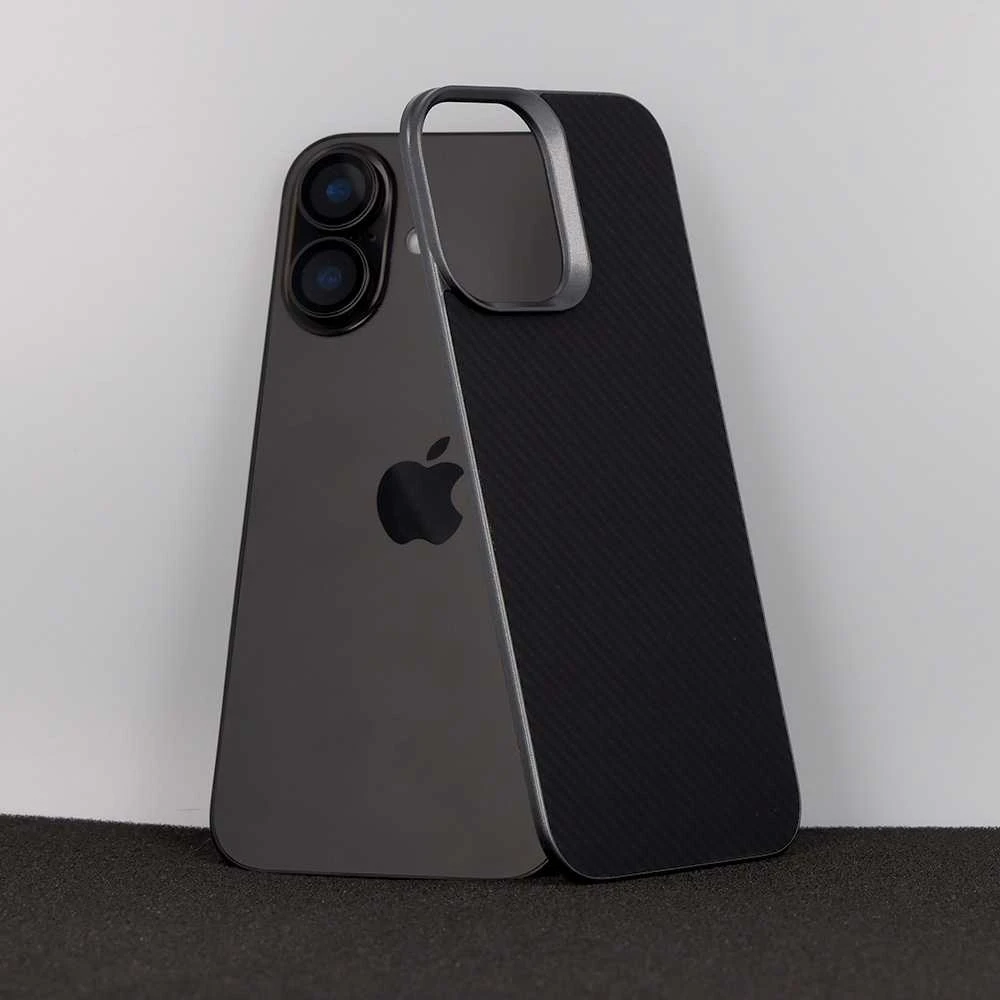 Dėklas Liavec Carbon Layer Magsafe Aramid Fiber Cover skirtas Apple iPhone 17 juodas