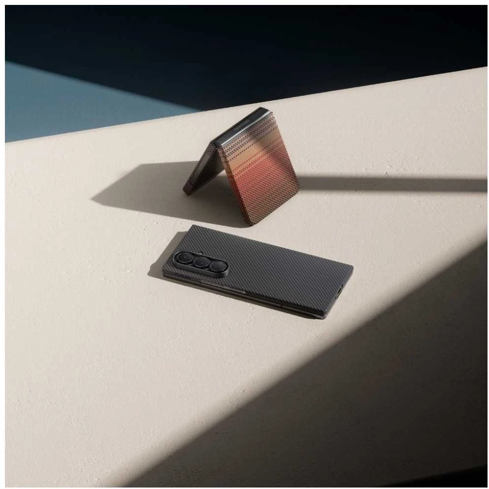 Dėklas PITAKA Ultra-Slim MagSafe skirtas Samsung Galaxy Z Fold7 juodas pilkas