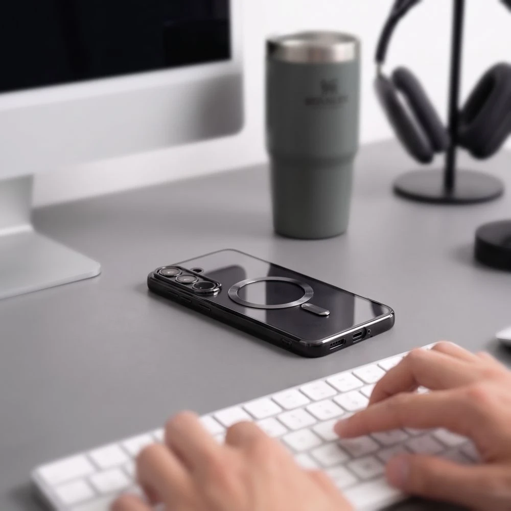Dėklas TECH-PROTECT MAGFLEX MagSafe Samsung Galaxy S26 FE BLIZGUS juodos spalvos