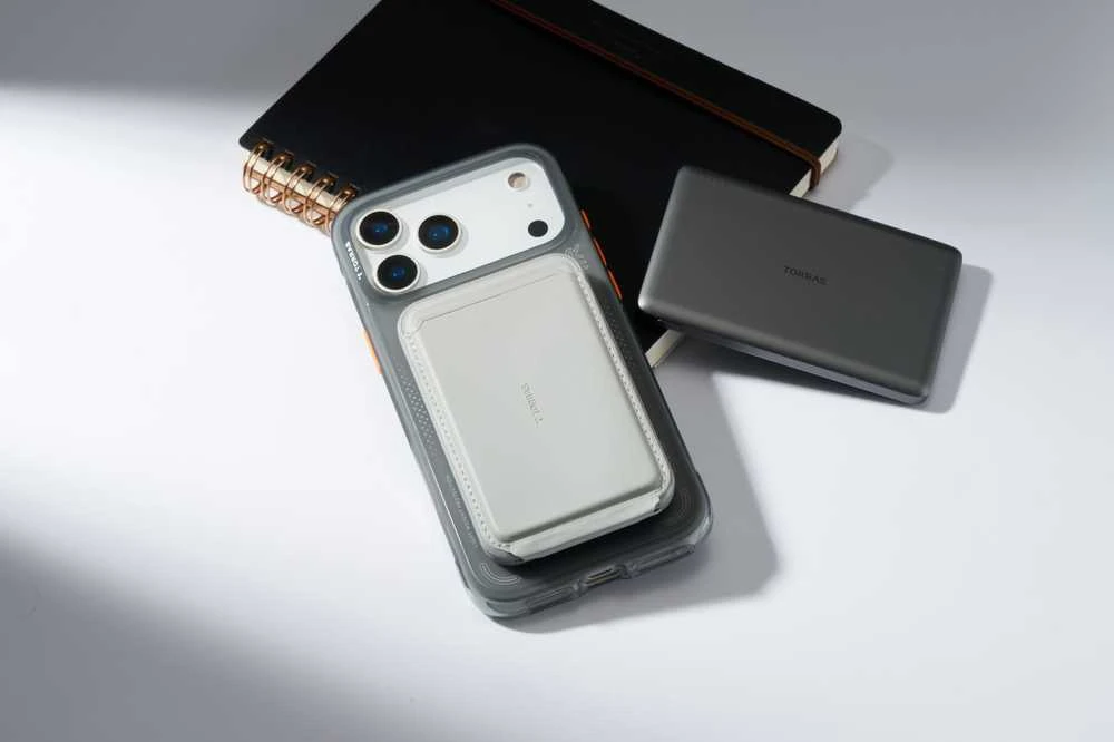 Dėklas TORRAS Ostand Spin Air - etui do iPhone 17 Pro Max kompatybilne su MagSafe (shadow juodas)