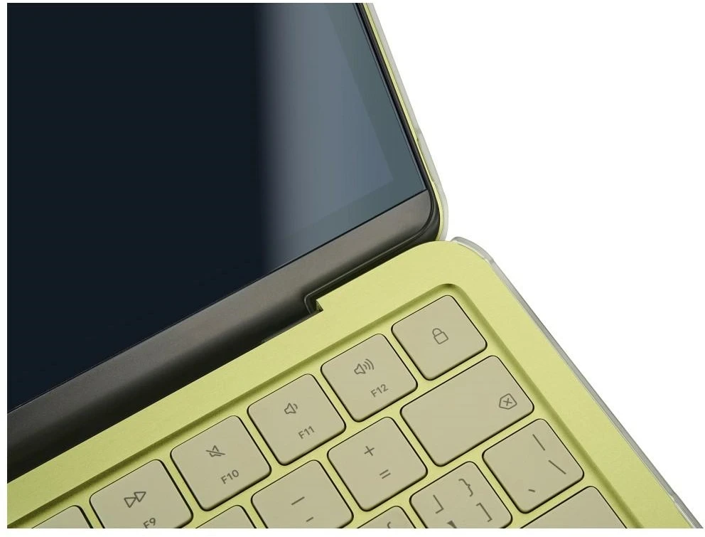 Tucano Hard Shell Nido do MacBook Neo permatomas