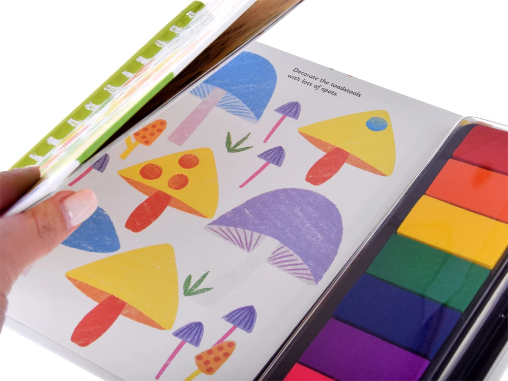KNYGA Jokomisiada Creative finger painting book GARDEN 64 pages 7 colors AP0049