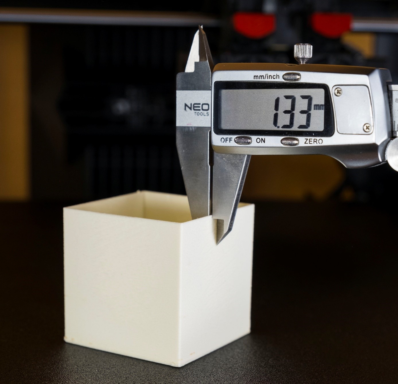 3D plastikas ASA LW UltraFoam mėlynas (Navy Mėlyna) 0.75kg refill Spectrum aprašymas - Prekės nuotrauka