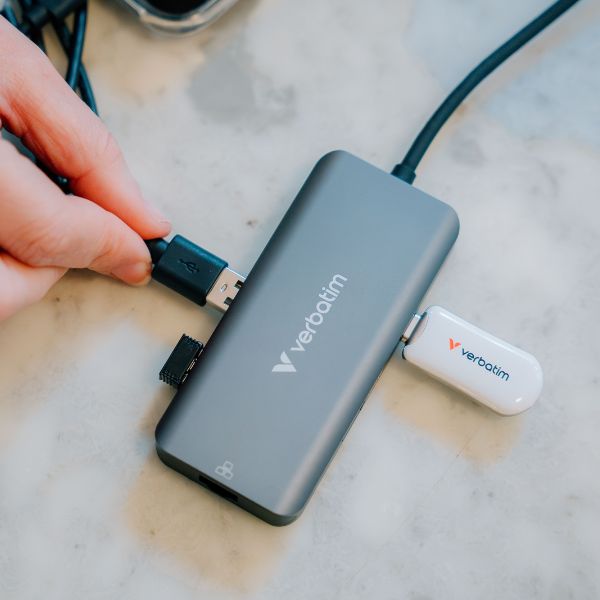 Adapteris šakotuvas Verbatim USB-C/HDMI/3xUSB-A 3.2/RJ45 aliuminis 32157 aprašymas - Prekės nuotrauka