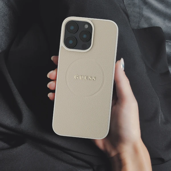 Apple iPhone 16 Pro Guess Grained Ring MagSafe (GUHMP16LPGHSMMP) dėklas telefonui rožinės spalvos aprašymas - Prekės nuotrauka