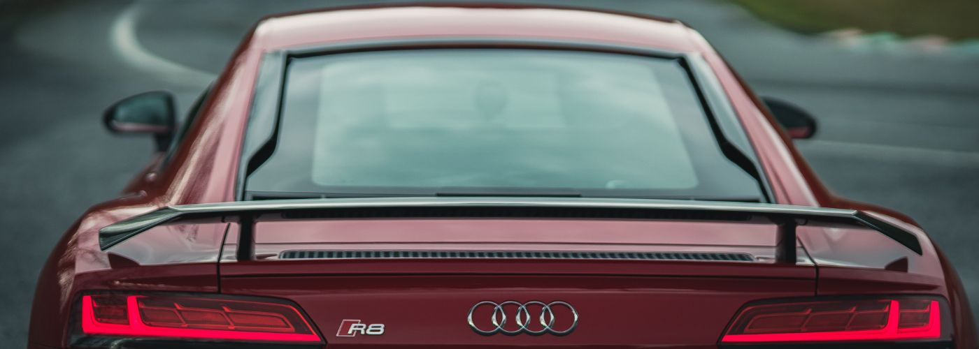 Audi dirbtinės odos MagSafe S24 Ultra S928 juodos spalvos kietas dėklas AU-TPUPCMS24U-Q5/D1-BK aprašymas - Prekės nuotrauka