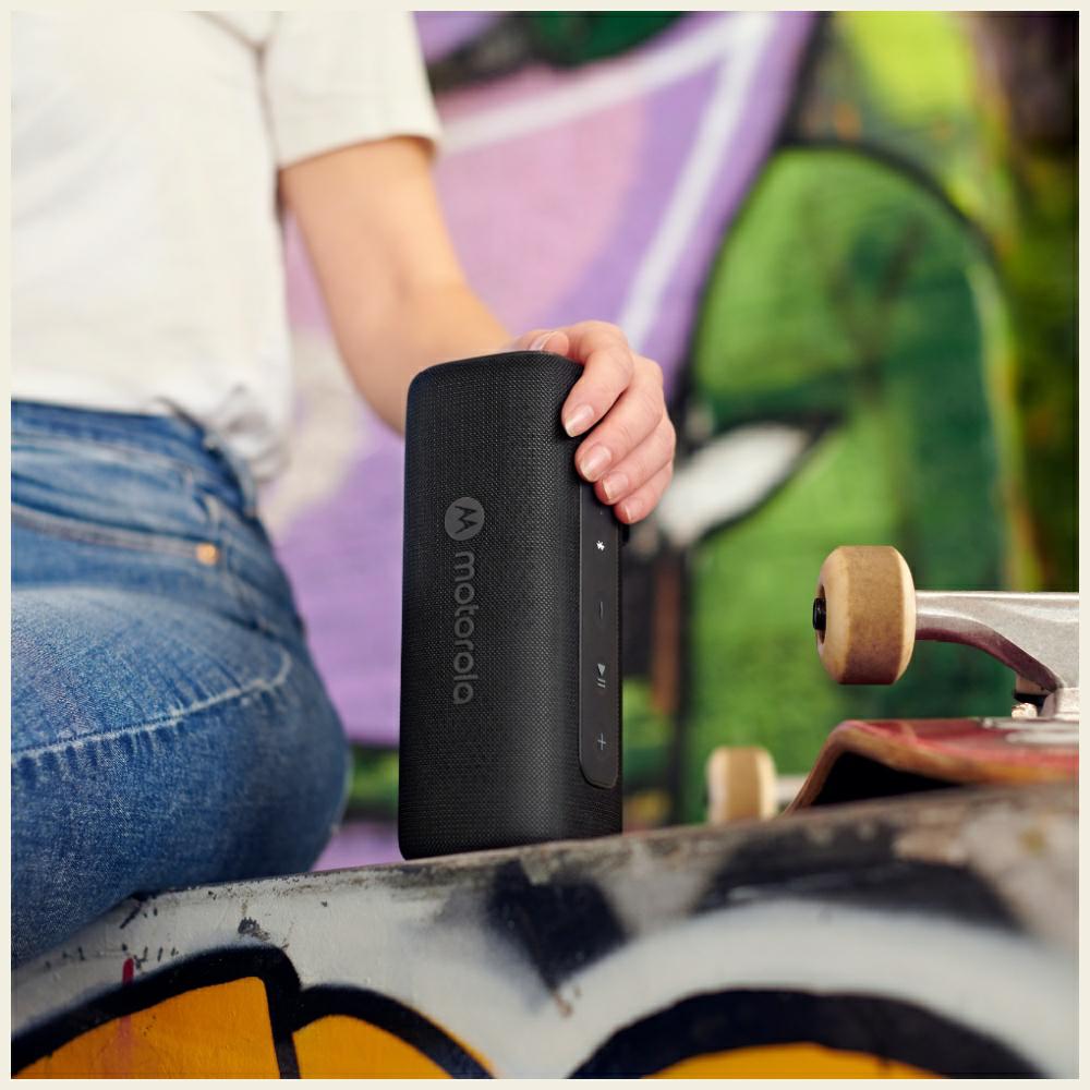 „Bluetooth“ garsiakalbis Motorola ROKR 600 30W IP67 juodas aprašymas - Prekės nuotrauka