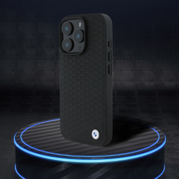 BMW BMHMP16S23RDDK iPhone 16 6.1″ juodos spalvos kietas dėklas Sign Leather Diamond Metal Logo MagSafe aprašymas - Prekės nuotrauka