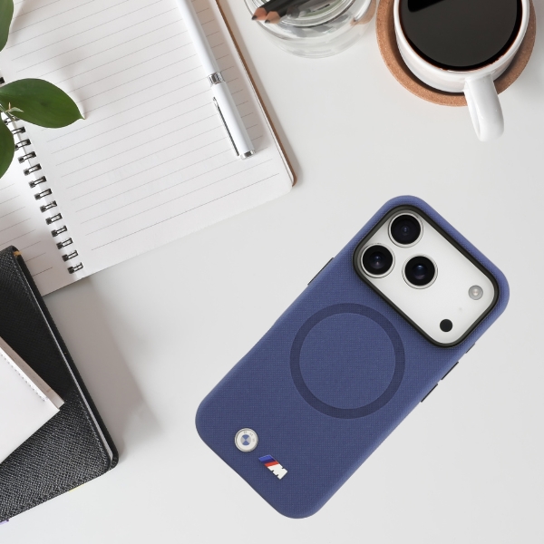 BMW M FW Metal Logo MagSafe dėklas Apple iPhone 17 Pro Navy mėlynos spalvos aprašymas - Prekės nuotrauka BMW M FW Metal Logo MagSafe dėklas Apple iPhone 17 Pro Navy mėlynos spalvos aprašymas - Prekės nuotrauka