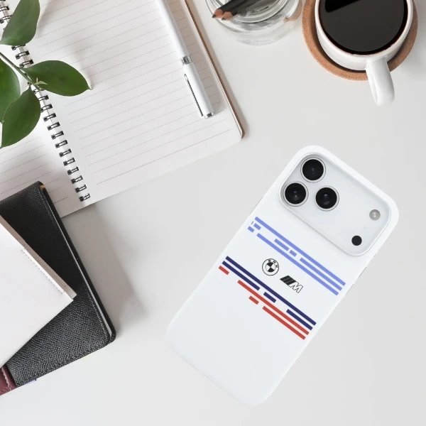 BMW M Silicon Horizontal Line MagSafe Dėklas skirtas Apple iPhone 17 Pro Max baltos spalvos aprašymas - Prekės nuotrauka