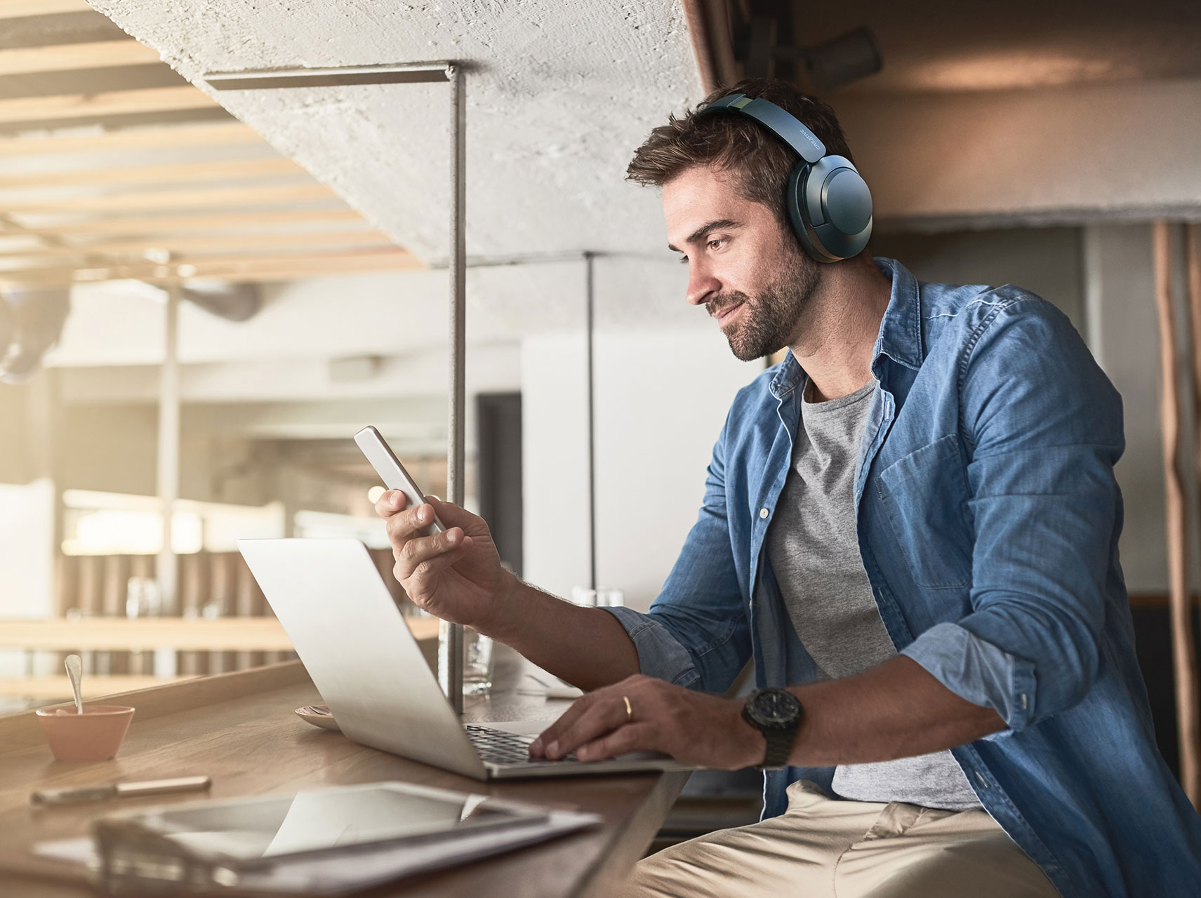 Creative Zen Hybrid 2 belaidės ausinės kreminės Bluetooth 5.2 ANC aprašymas - Prekės nuotrauka