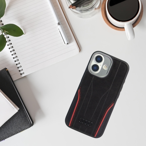 Dėklas Audi R8 Genuine Leather MagSafe for Apple iPhone 17 juodos spalvos-red aprašymas - Prekės nuotrauka Dėklas Audi R8 Genuine Leather MagSafe for Apple iPhone 17 juodos spalvos-red aprašymas - Prekės nuotrauka