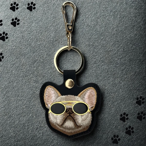 Dėklas locator Nimmy Glasses Cool Dog juodos spalvos aprašymas - Prekės nuotrauka Dėklas locator Nimmy Glasses Cool Dog juodos spalvos aprašymas - Prekės nuotrauka