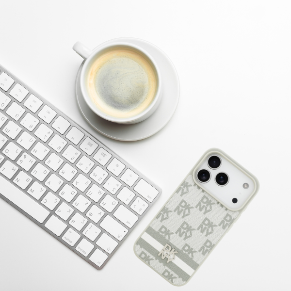 Dėklas DKNY Checkered with Printed Stripes skirtas Apple iPhone 17 Pro beiige aprašymas - Prekės nuotrauka