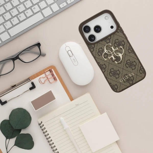 Dėklas Guess 4G Big Logo skirtas Apple iPhone 17 Pro rudos spalvos aprašymas - Prekės nuotrauka