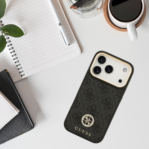 Dėklas Guess 4G Strass Logo MagSafe, skirtas iPhone 18 Pro Max / 17 Pro Max, juodas aprašymas - Prekės nuotrauka