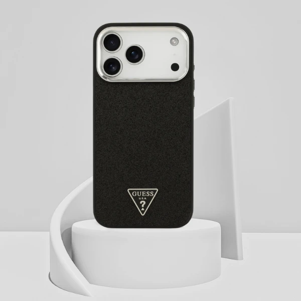 Dėklas Guess Glitter Triangle Logo MagSafe skirtas Apple iPhone 17 Pro Max juodos spalvos aprašymas - Prekės nuotrauka