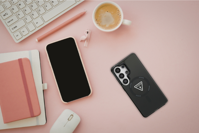 Dėklas Guess IML Gradient Triangle MagSafe Samsung Galaxy S26 Ultra juodos spalvos aprašymas - Prekės nuotrauka Dėklas Guess IML Gradient Triangle MagSafe Samsung Galaxy S26 Ultra juodos spalvos aprašymas - Prekės nuotrauka