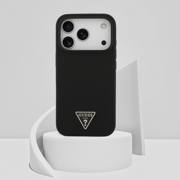 Dėklas Guess Silicone Triangle Logo MagSafe Apple iPhone 17 Pro juodos spalvos aprašymas - Prekės nuotrauka