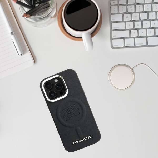 Dėklas Karl Lagerfeld Initial & Metal Logo MagSafe Apple iPhone 16 Pro Max juodos spalvos aprašymas - Prekės nuotrauka Dėklas Karl Lagerfeld Initial & Metal Logo MagSafe Apple iPhone 16 Pro Max juodos spalvos aprašymas - Prekės nuotrauka
