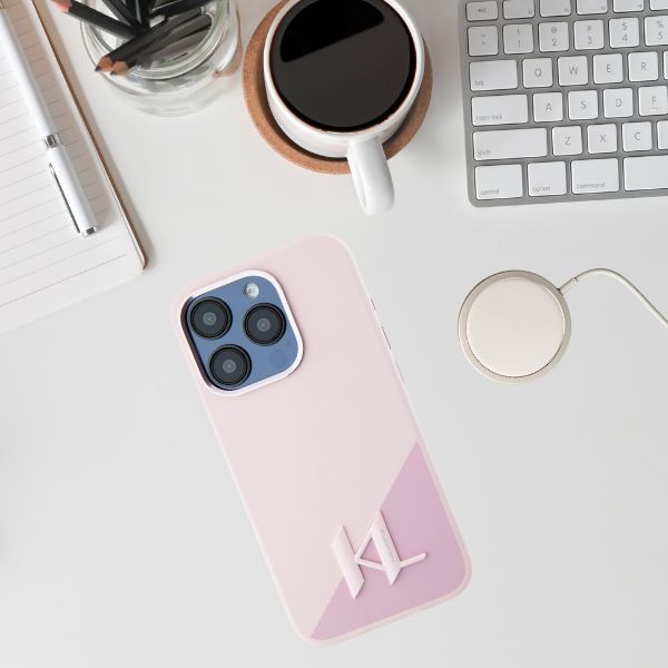 Dėklas Karl Lagerfeld Silicone Shadow Metal Initial MagSafe Apple iPhone 15 Pro Max rožinės spalvos aprašymas - Prekės nuotrauka