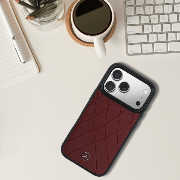 Dėklas Mercedes Leather Crossed Lines MagSafe skirtas iPhone 18 Pro / 17 Pro burgundy aprašymas - Prekės nuotrauka