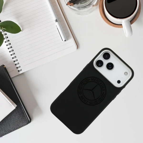 Dėklas Mercedes Silicone Vintage Logo MagSafe skirtas Apple iPhone 17 Pro Max juodas aprašymas - Prekės nuotrauka
